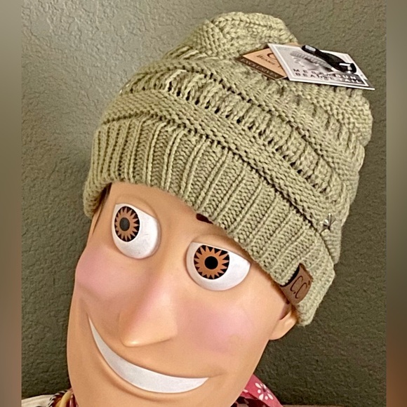 New Adult Size CC Sage Green Cable Knit Beanie Tail Bun Ponytail Hat w/ Stars - Picture 1 of 6